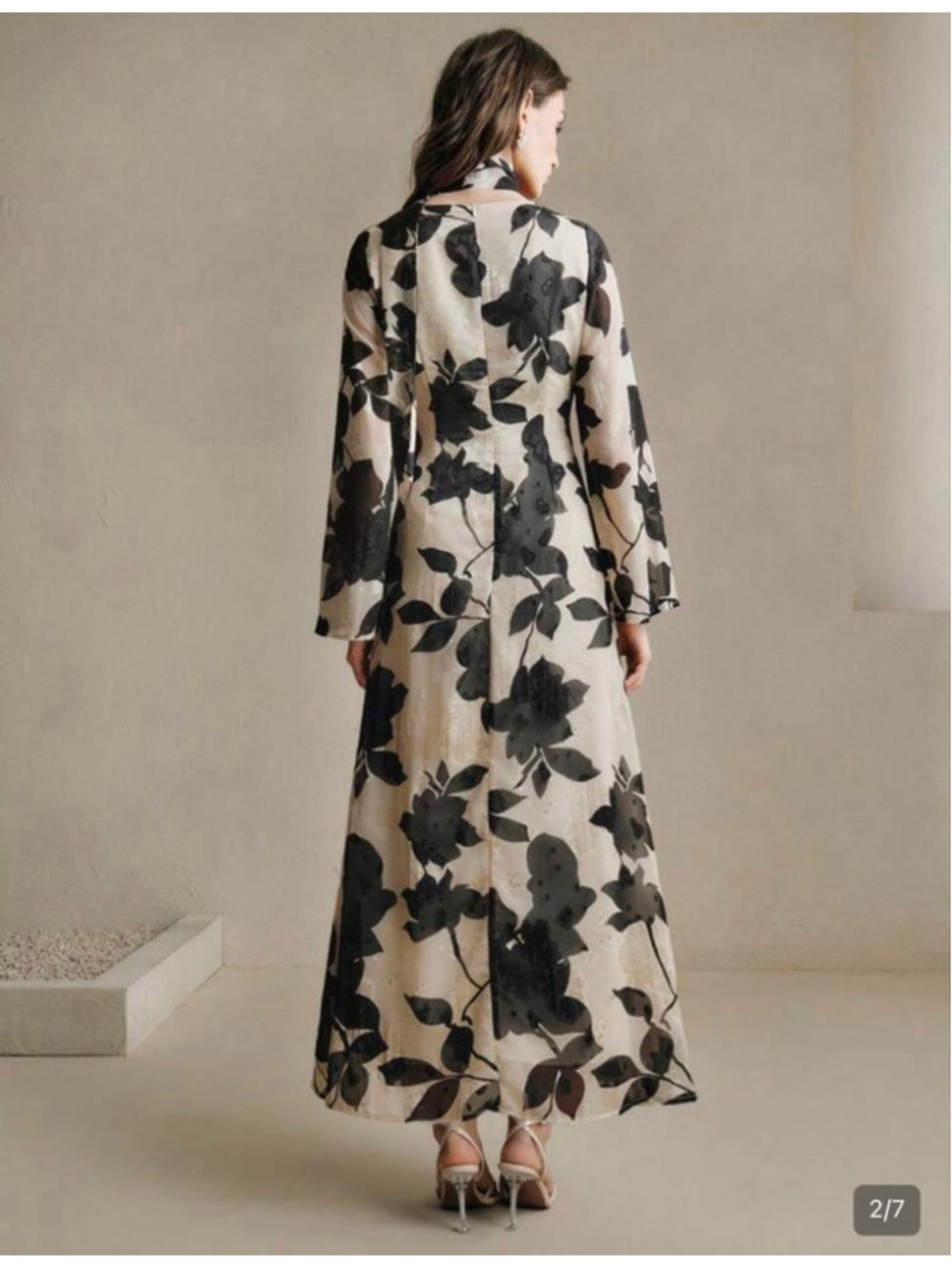 Anewsta New Floral Maxi Dress - Picture 4 of 5